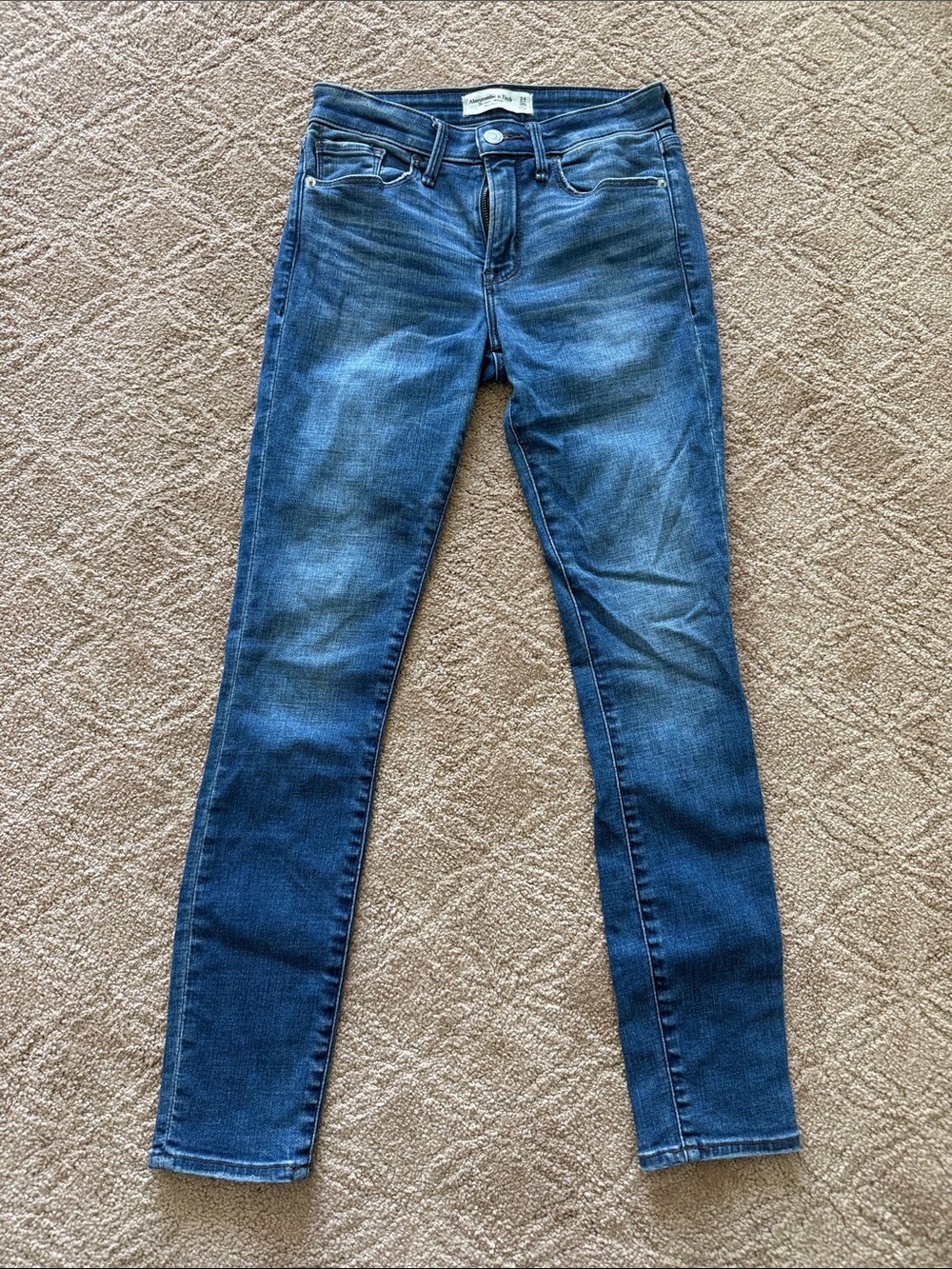 Abercrombie & Fitch Women's Skinny Jeans - Medium Blue Wash